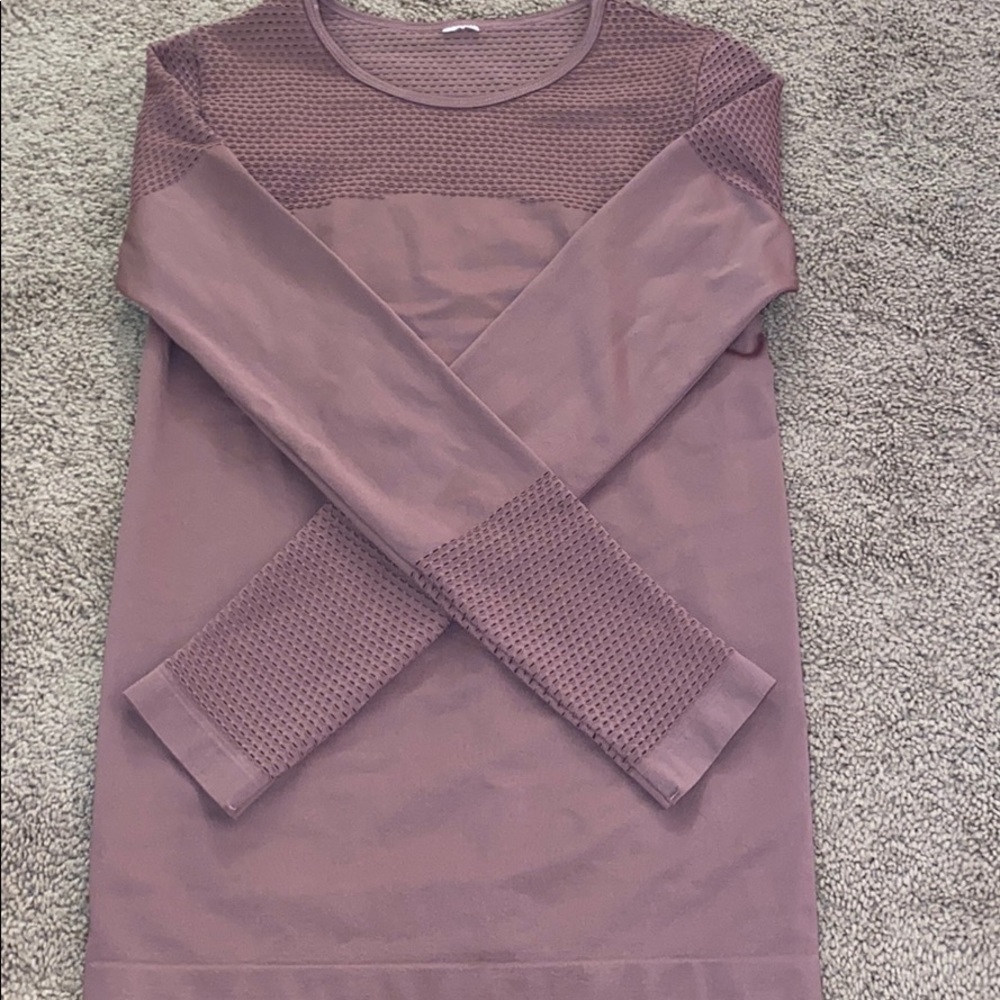 tight fitted long sleeve